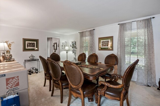 Building Photo - 2131 Silentree Dr