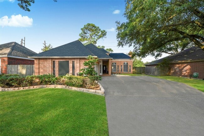 Building Photo - 12307 Lusterleaf Dr