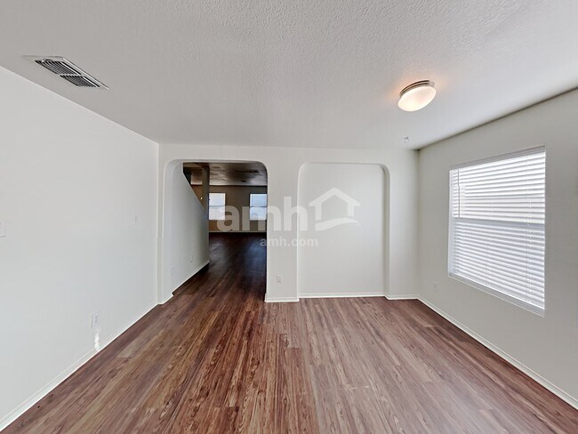 Building Photo - 7646 Presidio Crk