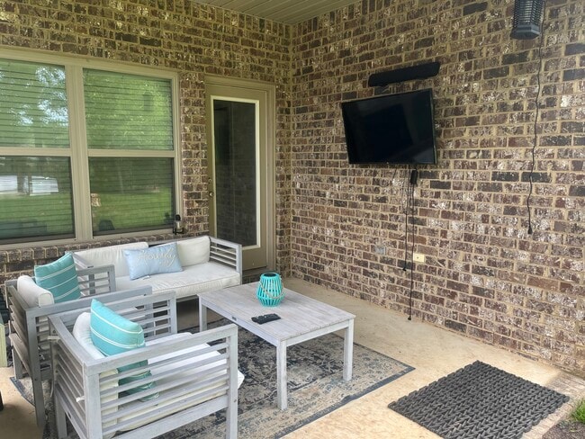 Building Photo - 5577 Caden Ct