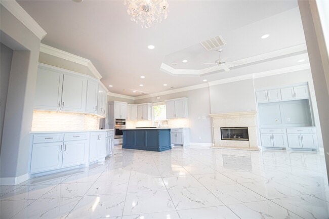 Building Photo - 3202 Bonnebridge Way Blvd