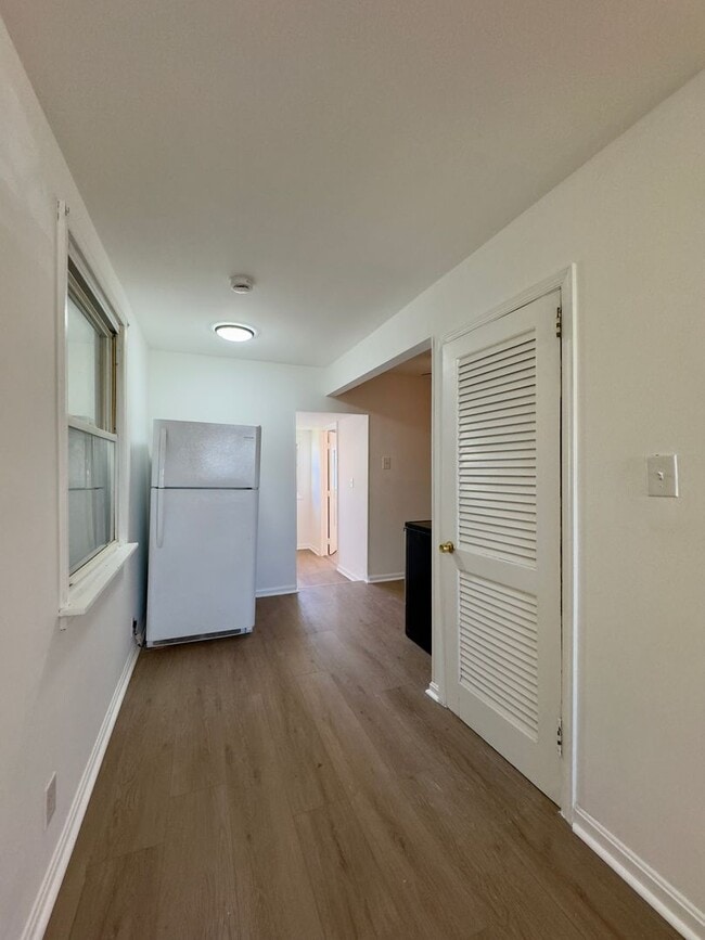 Building Photo - Charming 4 Bedroom/2 Bathroom Home in Dundalk, MD!