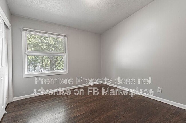 Building Photo - 6306 Fairlane Dr