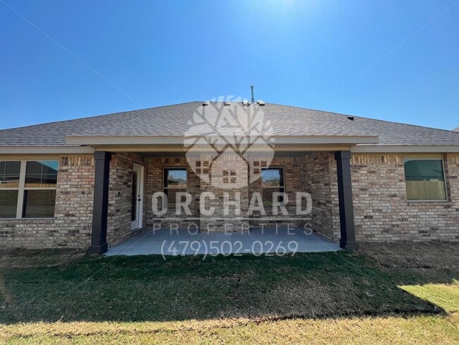 Building Photo - Tontitown- Single Family Home- Beautiful Wellington Plan- 9 Month Lease Only