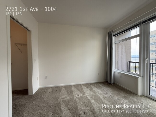 Building Photo - 2721 1st Ave