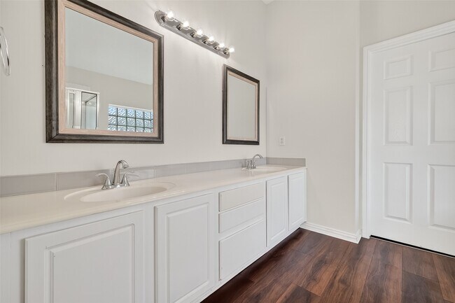 Building Photo - 19326 Colony Trail Ln