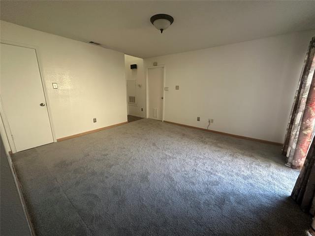 Building Photo - 2929 Peninsula Way