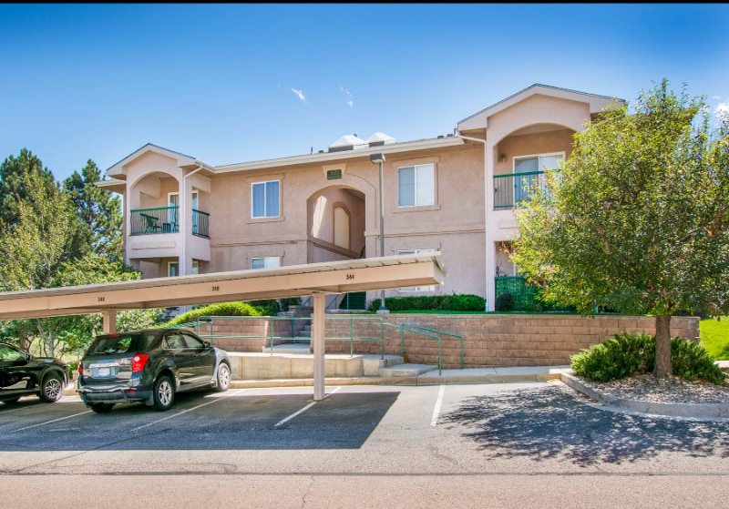 Primary Photo - 3020 Mandalay Grove