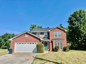 Building Photo - 127 Deer Run Trail NW