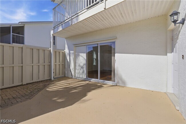 Building Photo - 6867 Pentland Way