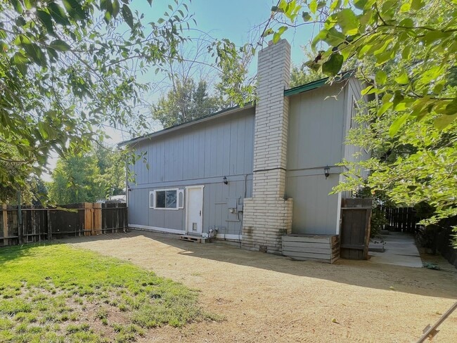 Building Photo - South Reno 2 Story Home