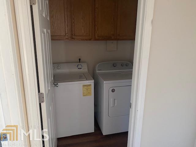 Building Photo - 5027 Scotch Pine Ave