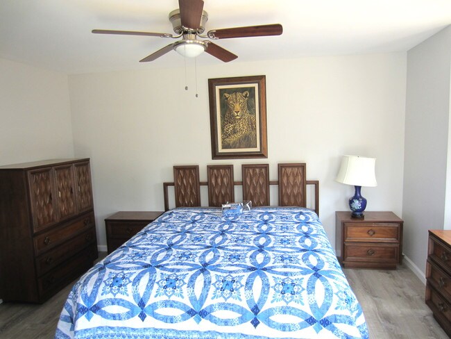 Building Photo - 4810 Loukelton Way