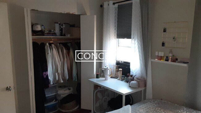 Building Photo - 892 Huntington Ave