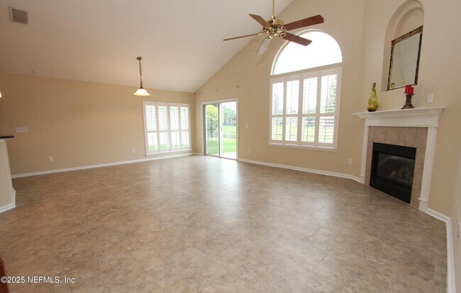Building Photo - 1288 Loch Tanna Loop