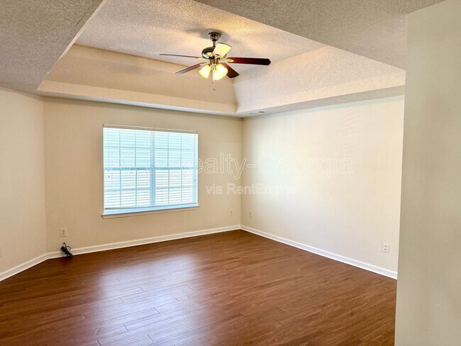 Building Photo - 1980 Sawgrass Dr