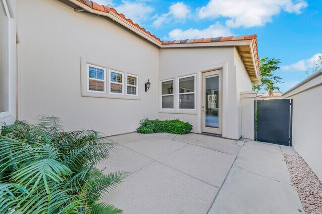 Building Photo - 79005 Cll Brisa