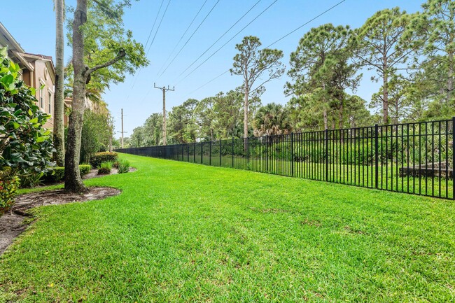 Building Photo - 4891 Bonsai Cir