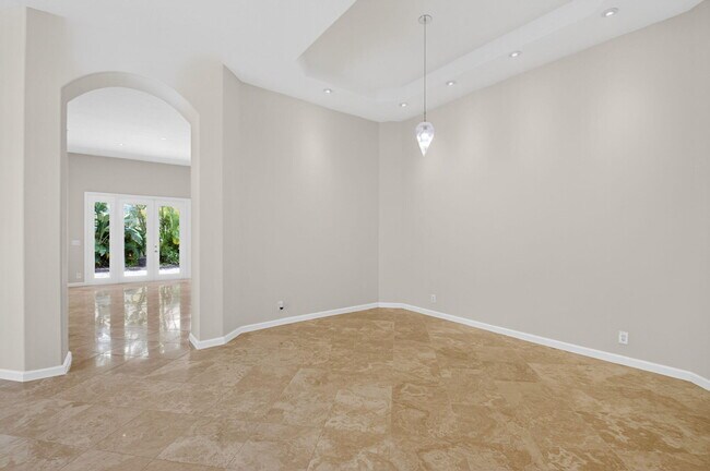 Building Photo - 7032 Vivaldi Ln