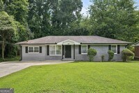 Building Photo - 3036 Will Rogers Pl SE