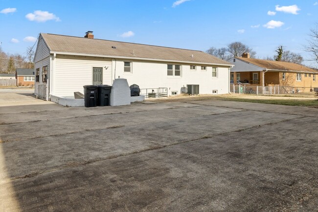 Building Photo - Charming 4BR House in Temple Hills