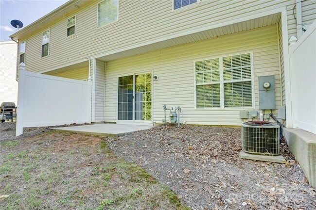 Building Photo - 12411 Stratfield Pl Cir