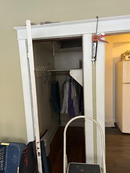 Building Photo - 4317 River Rd NW