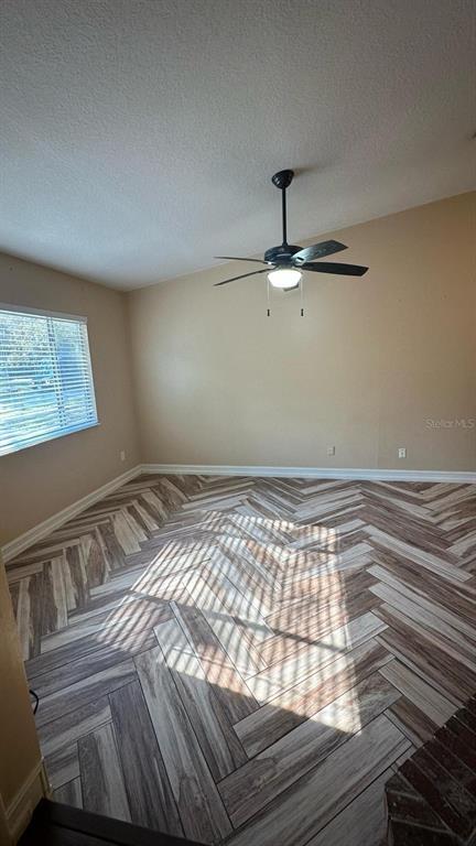 Building Photo - 102 Winding Ridge Dr