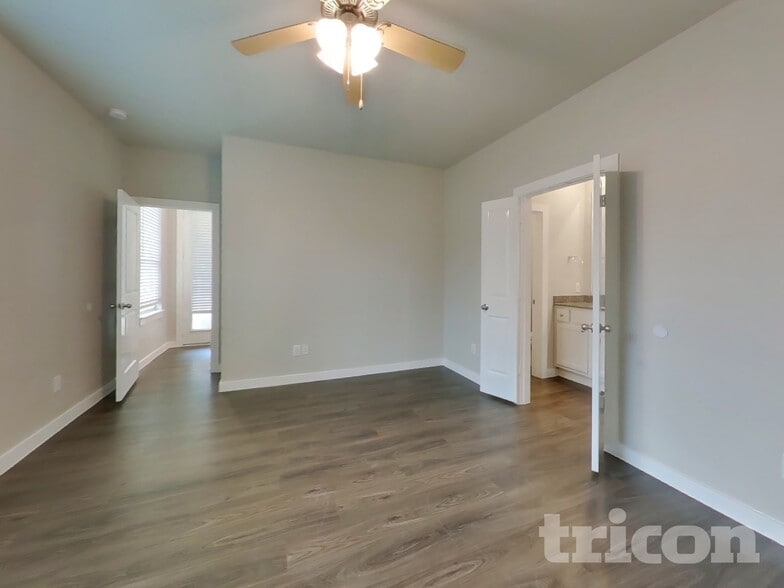 Building Photo - 5163 Klein Orchard Dr