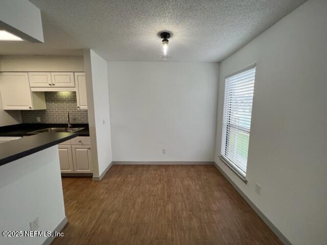 Building Photo - 10200 Belle Rive Blvd