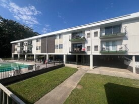 Building Photo - Emeralds Apartments