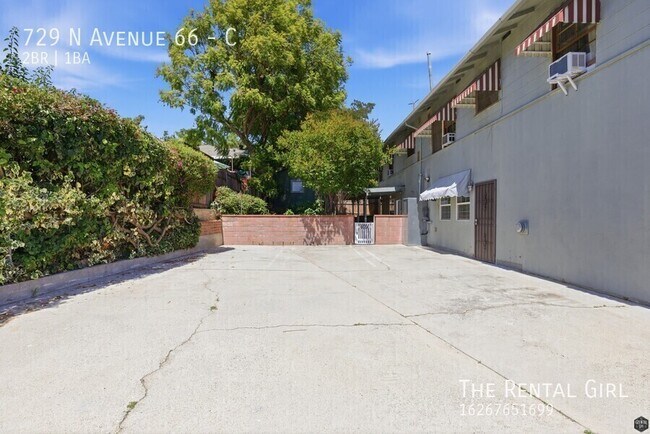 Building Photo - 729 N Avenue 66