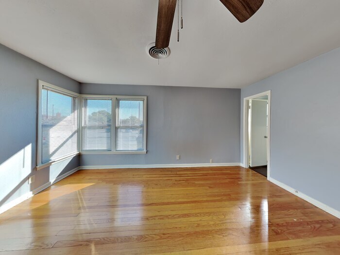 Building Photo - 4209 Arden Pl