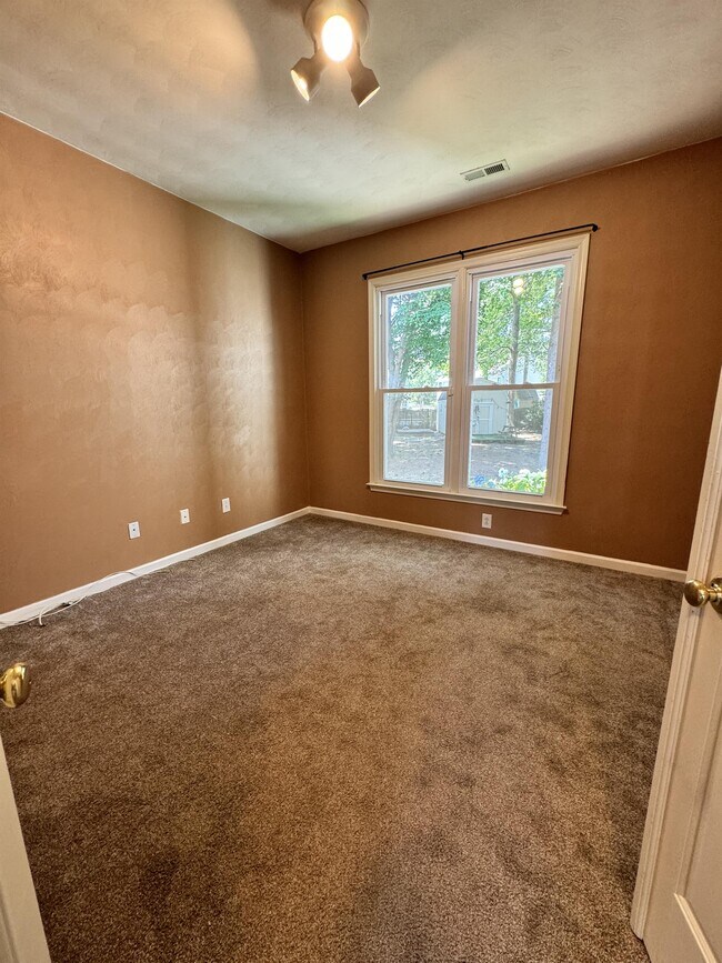 Building Photo - 3505 Sun Jack Ct