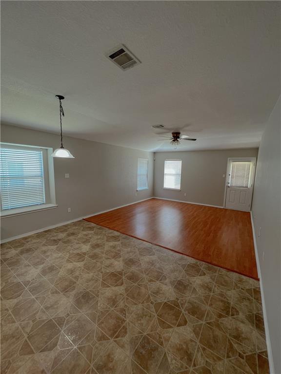 Building Photo - 325 Altamont St