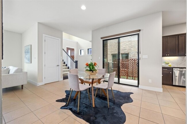 Building Photo - 405 Penny Kathleen Ct