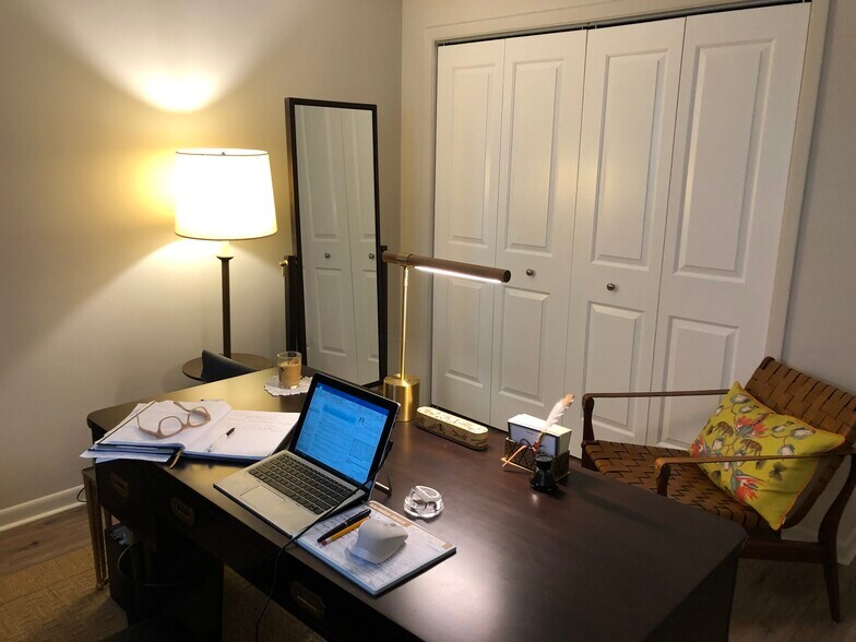 Bedroom 2 - 737 N Western Ave