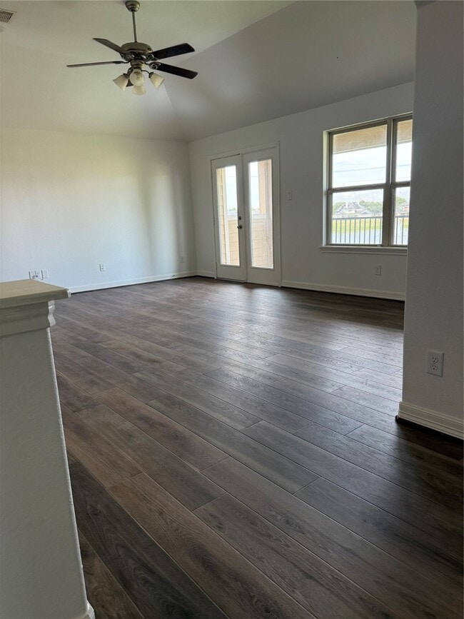 Building Photo - 1215 Redstone Glen Ln