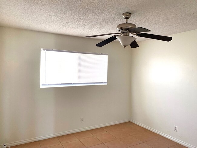 Building Photo - Comfortable and Affordable 2 Bedrooms, 1 B...