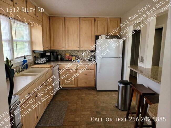 Building Photo - 1512 Riley Rd