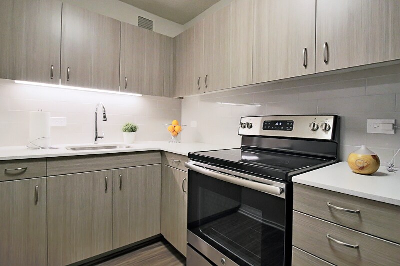 Building Photo - 1128 N Dearborn St