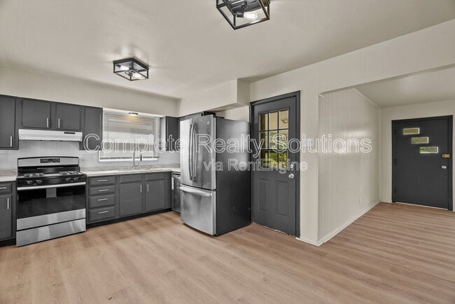 Building Photo - 9516 Jannette Dr