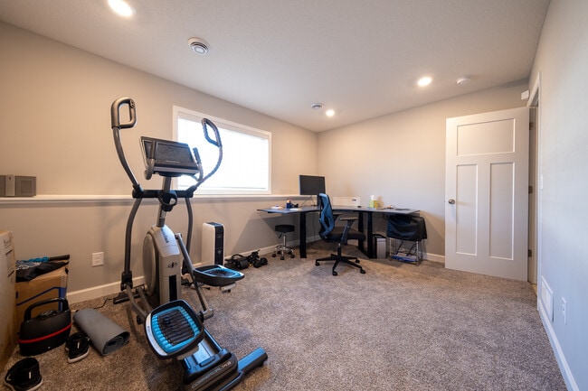 Building Photo - 7515 38th St N