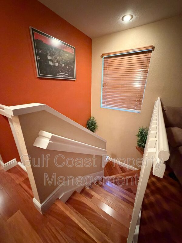 Building Photo - 17560 Brickstone Loop