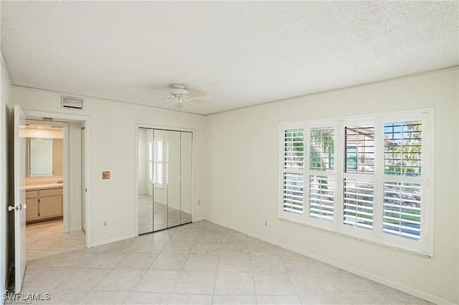 Building Photo - 15126 Parkside Dr