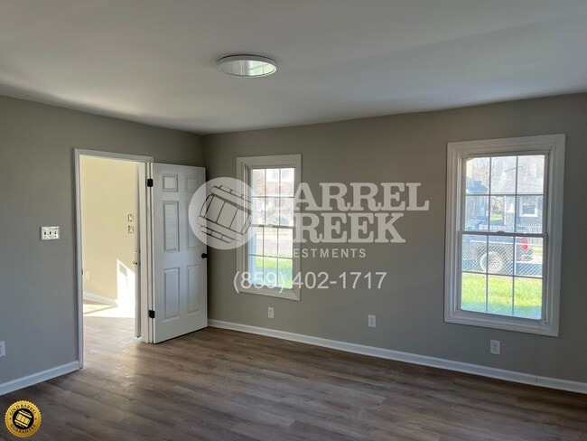 Building Photo - 4-Bed 1.5-Bath House + Garage & Fenced Yard