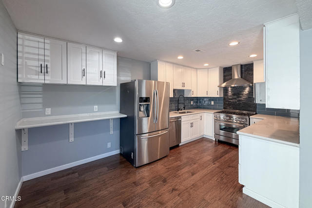 Building Photo - 4950 Nautilus St