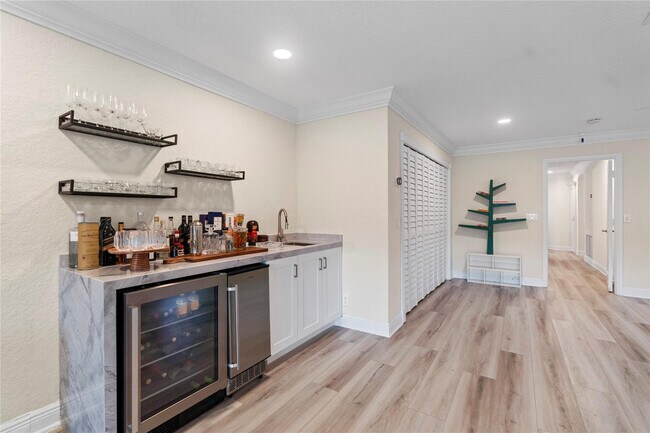 Building Photo - 11391 Sundance Ln