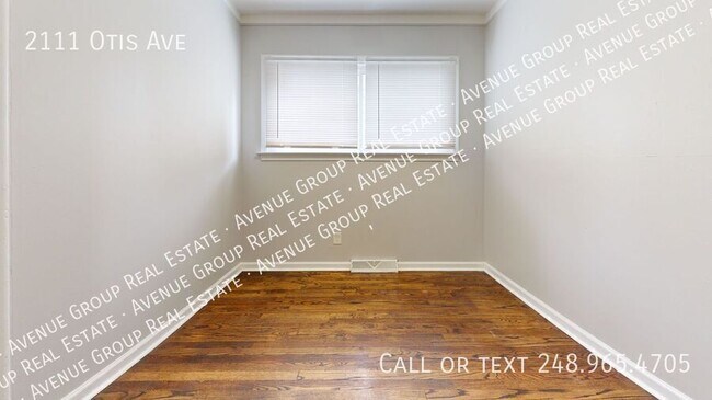 Building Photo - 2111 Otis Ave