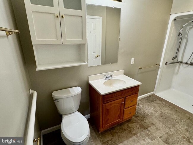 Building Photo - 531 W Penn Ave